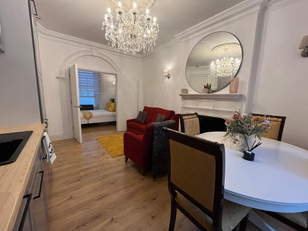 Hype Park One Bedroom Suite Лондон Екстериор снимка